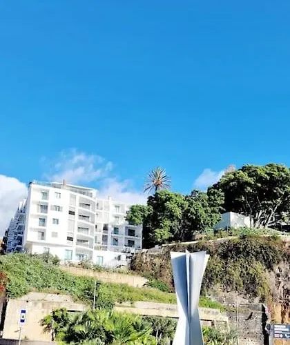 Ocean Pearl V * פונשל